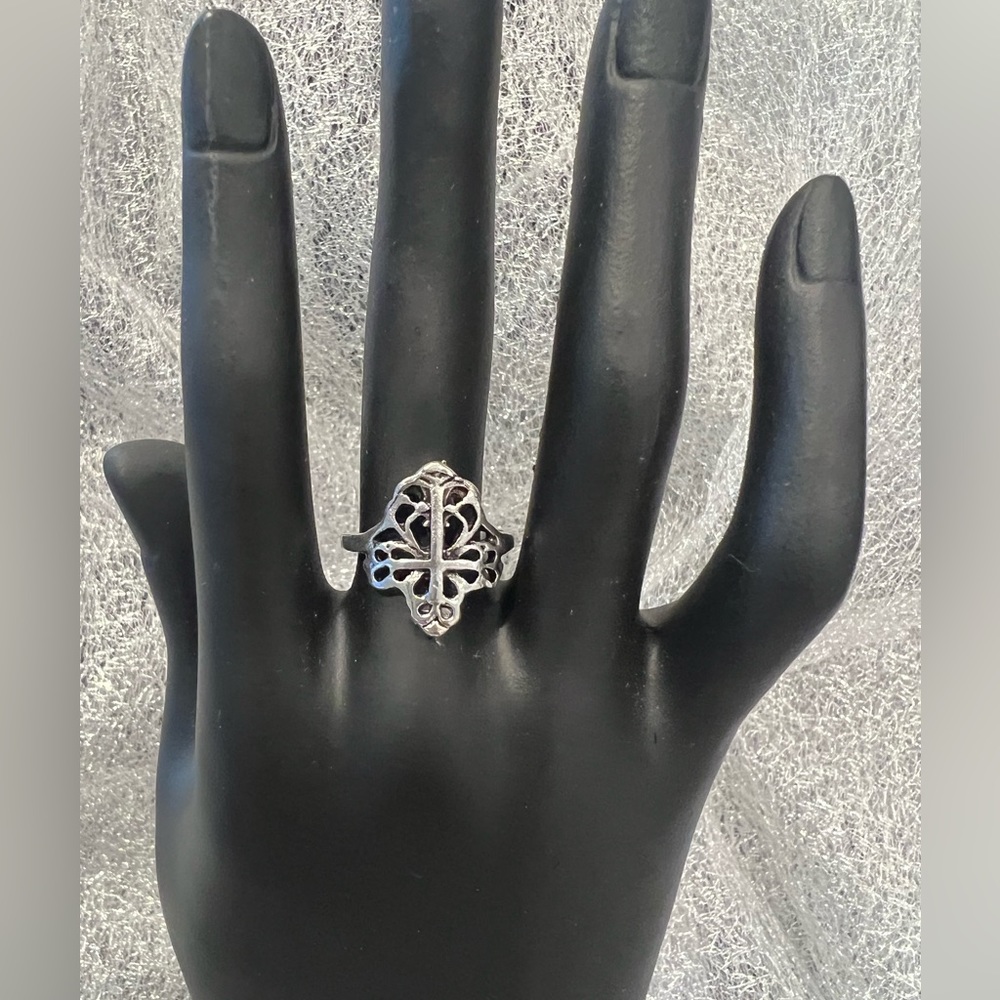 NEW: Elegant Vintage Stackable Style Finger Jewelry Decor